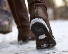 песок против скольжения сапог