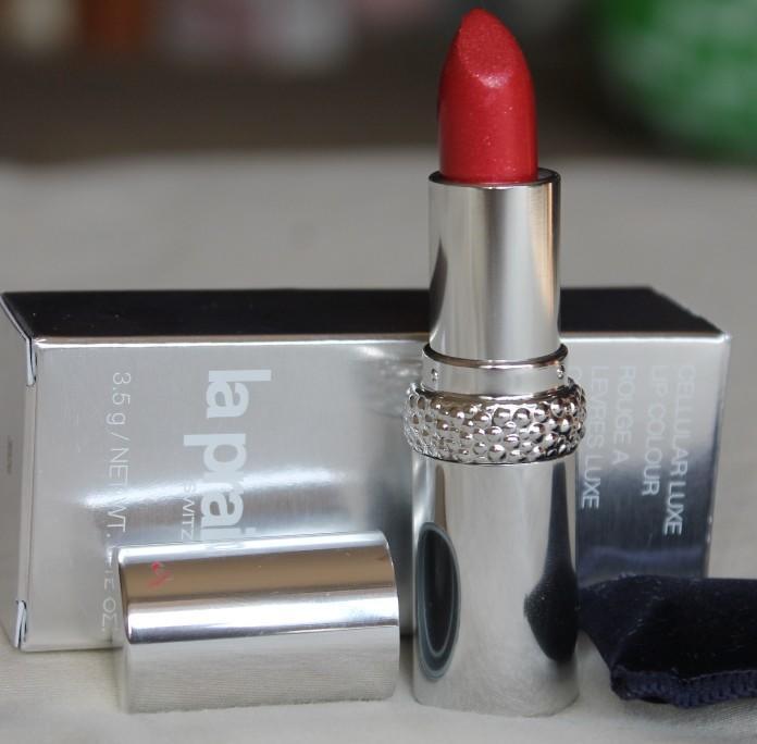 La-Prairie-Cellular-Luxe-Cardinal-Lip-Colour-8